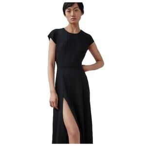 Aritzia Babaton Hamptons Day Midi Dress